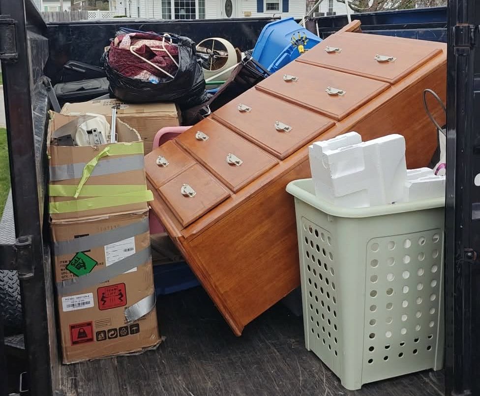 curbside junk pickup in rhode island